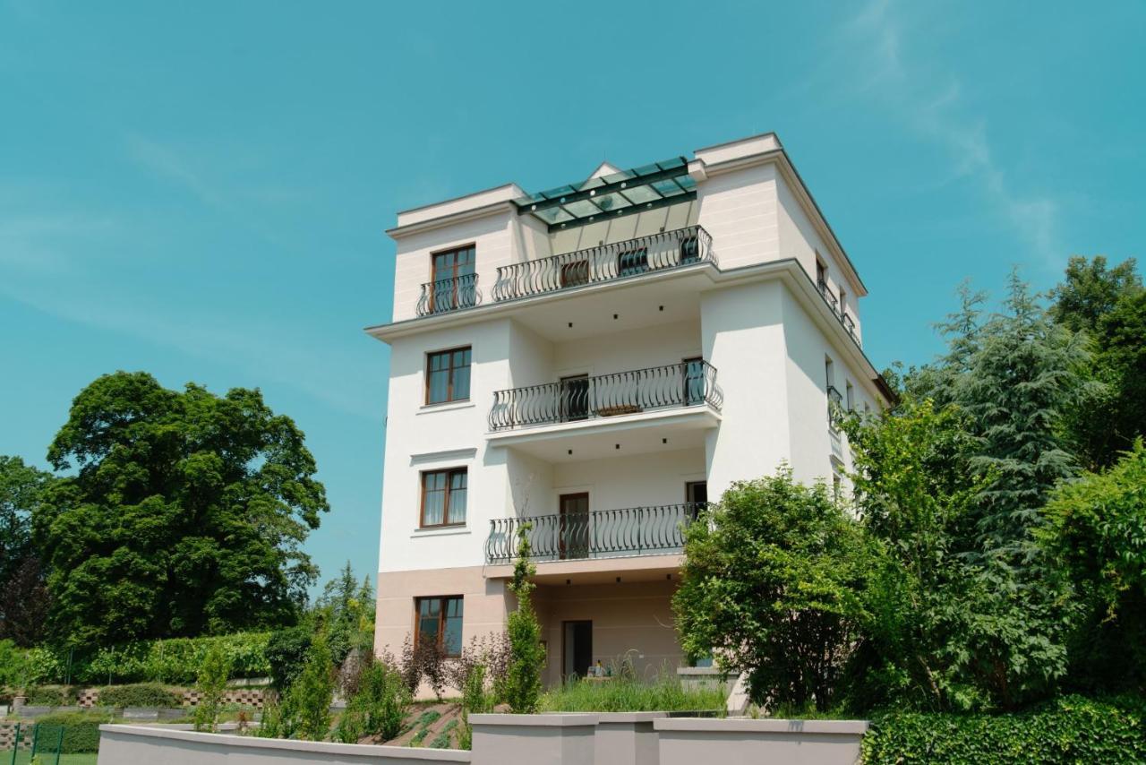 Vila Maister เซเลีย ภายนอก รูปภาพ